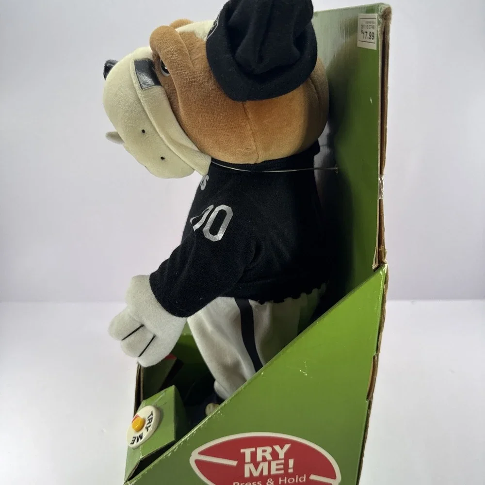 VINTAGE ✨Gemmy ✨Raiders NFL‎ ✨Endzone Dancer Dog✨ 2004✨Extremely Rare✨HTF